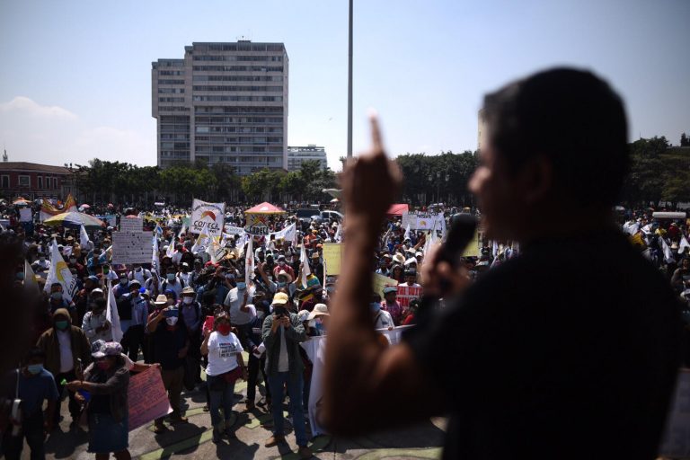 manifestación de Codeca llega a la zona 1