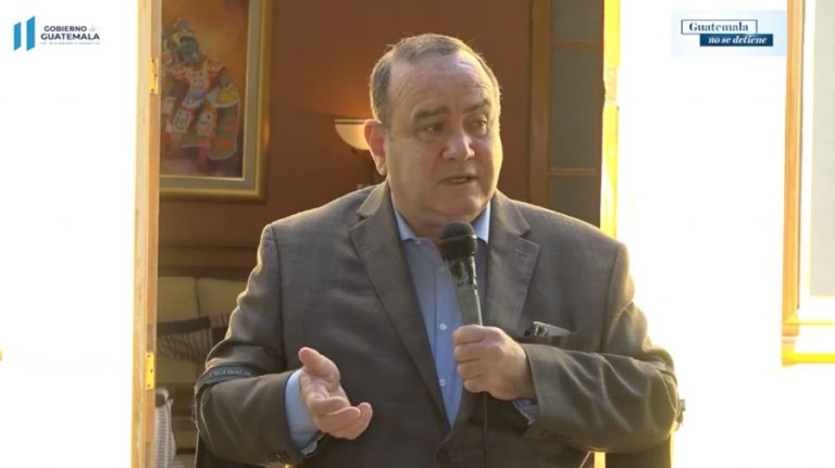 Presidente Alejandro Giammattei