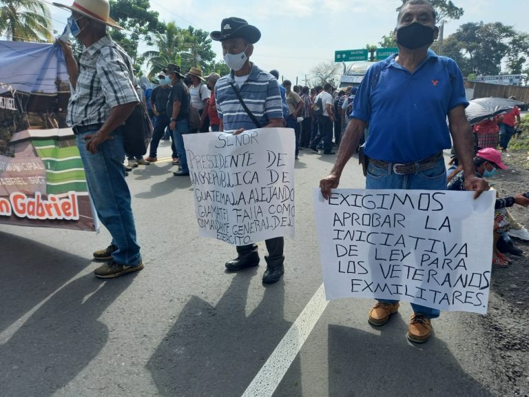 bloqueos de exmilitares