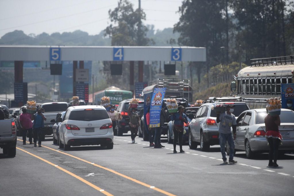 peaje de la autopista Palín-Escuintla en Semana Santa 2021