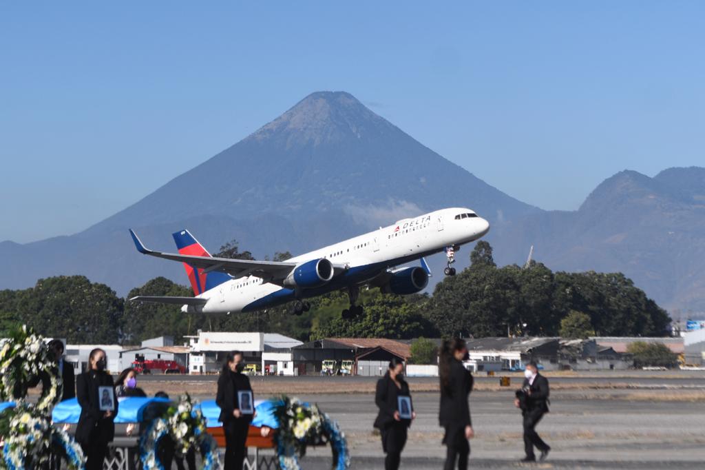 repatriación de cuerpos de guatemaltecos fallecidos en masacre en Tamaulipas