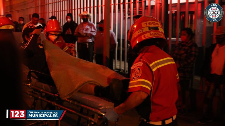 balacera en campos de fútbol de zona 18