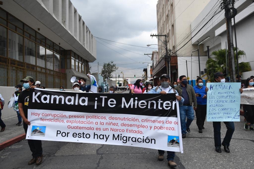 cierres vehiculares y manifestaciones cerca del Palacio Nacional por visita de vicepresidenta Kamala Harris