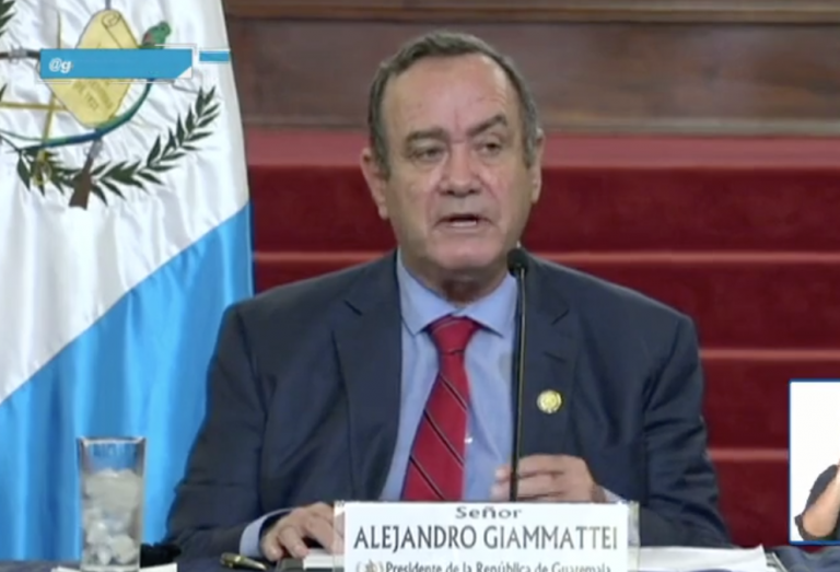 presidente Alejandro Giammattei