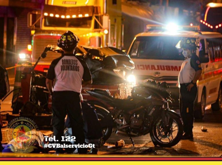 choque de moto y mototaxi en zona 6