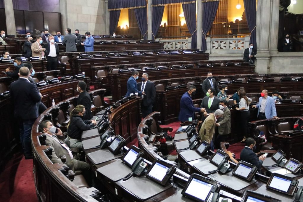 sesión en el Congreso para conocer estado de Calamidad por Covid-19