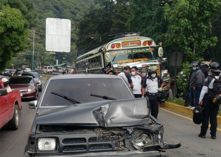 triple colisión en ruta Interamericana