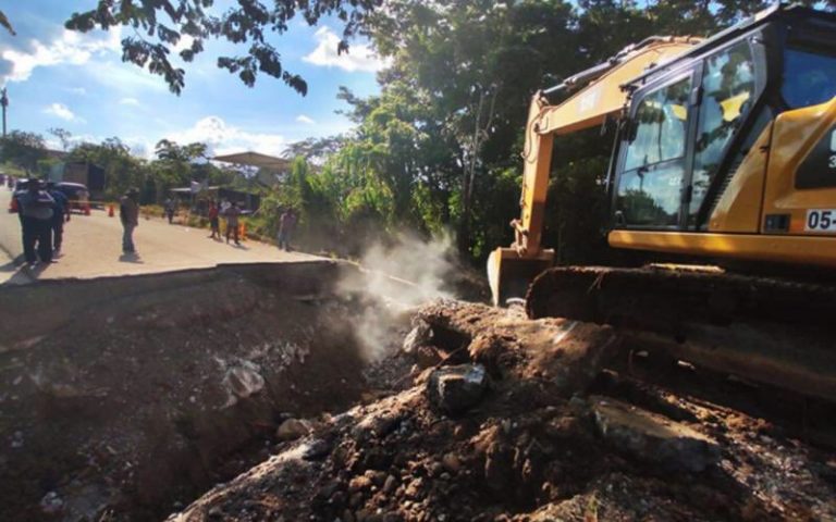 hundimiento en carretera de Ixcán, Quiché