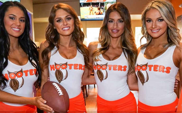 Hooters