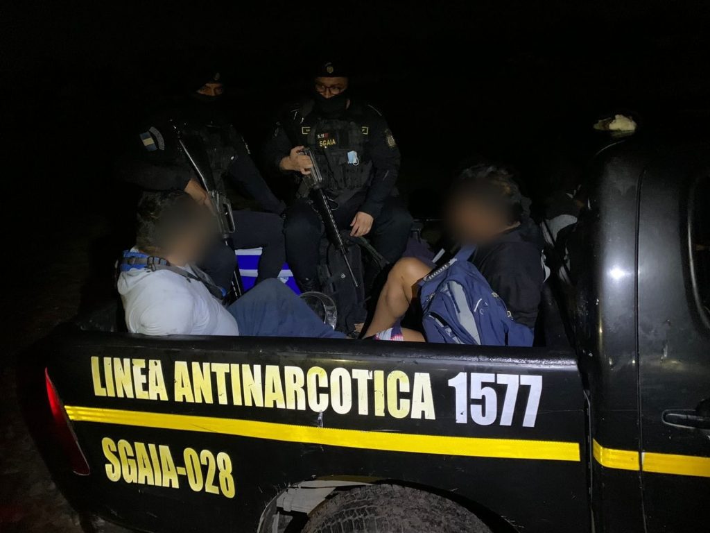 Localizan cargamento de cocaína en lancha interceptada en el Pacífico