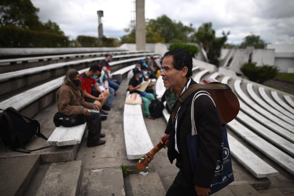 Artistas guatemaltecos buscan que se les otorgue bono para afectados por Covid-19