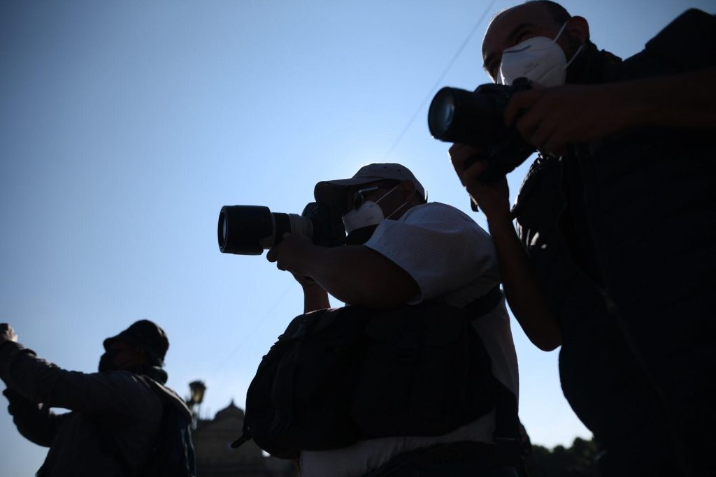 en el Día del Periodista, marchan para pedir libertad de expresión