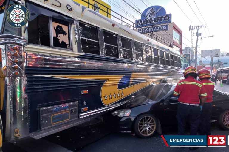 ataque armado contra conductor de vehículo en zona 10