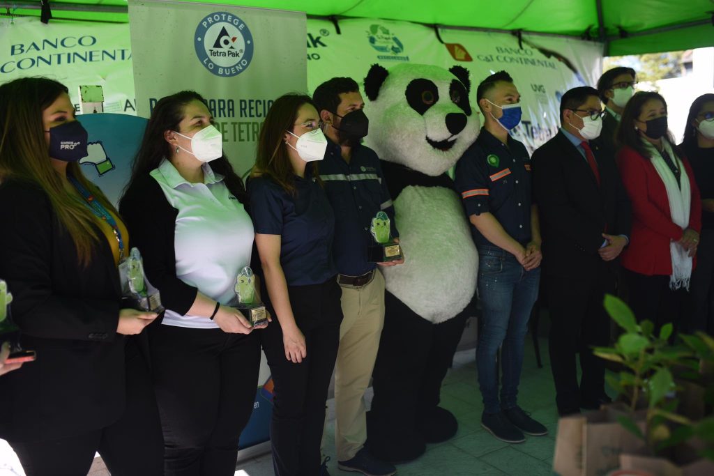 Realizan cierre de la campaña "Quema del Diablo reciclando"