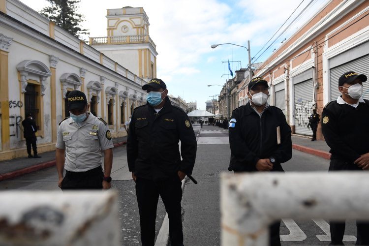 cierres viales en perímetro del Congreso por presentación de informe de Gobierno