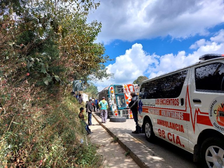 accidente de bus en Quiché