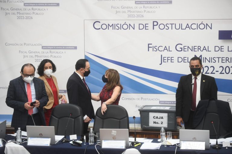 comisión de postulación a fiscal general inicia revisión de expedientes