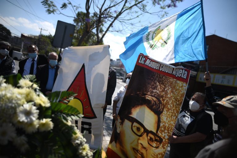 homenaje póstumo al exalcalde capitalino, Manuel Colom Argueta