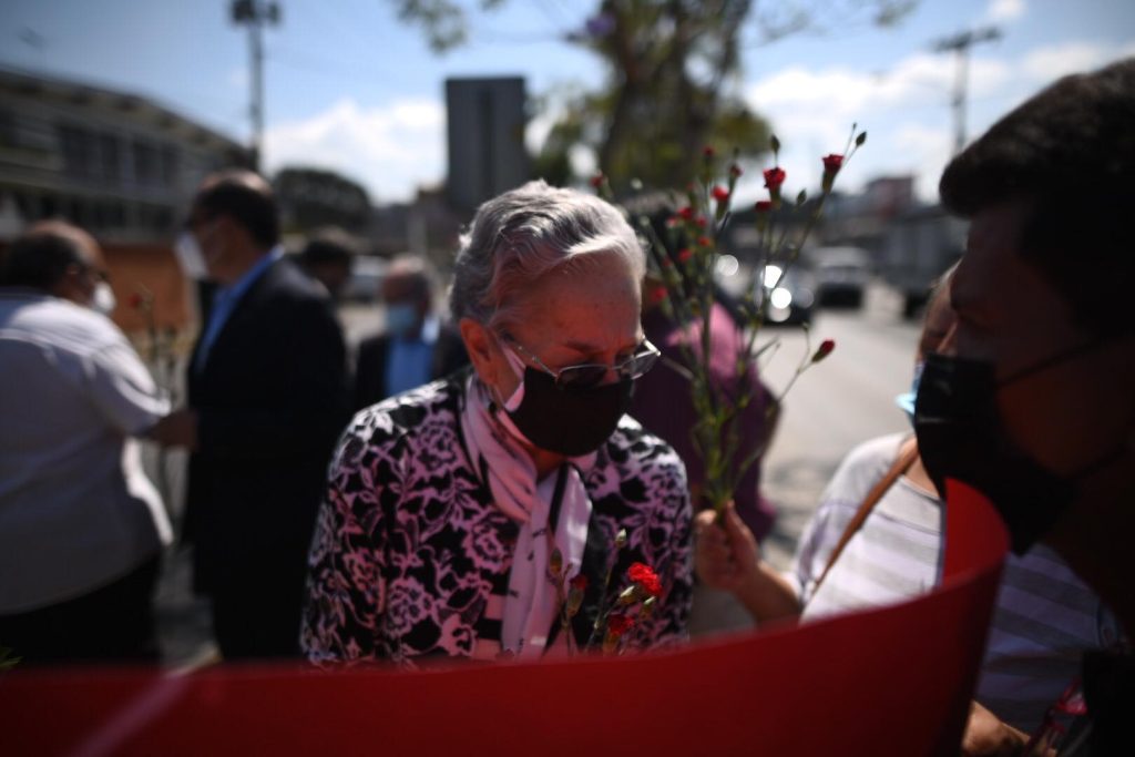 homenaje póstumo al exalcalde capitalino, Manuel Colom Argueta