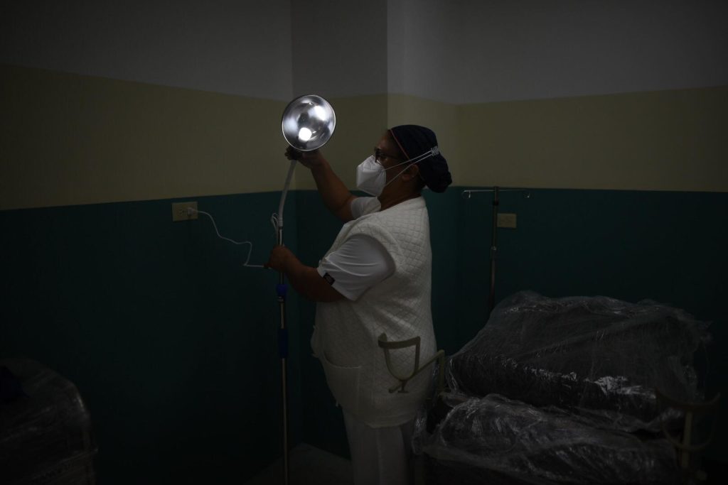 inauguran sala de Ginecología y Obstetricia en hospital San Juan de Dios