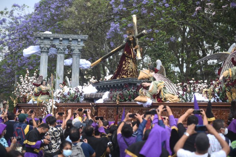 Procesión de Jesús de las Tres Potencias