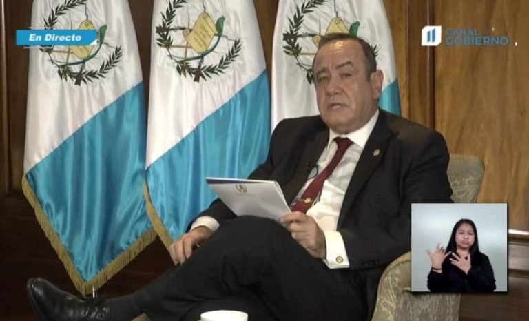 presidente Alejandro Giammattei