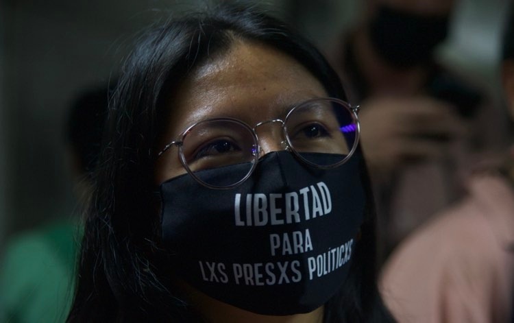 Nanci Chiriz Sinto, señalada de hacer pintas en el Congreso, comparece en tribunales