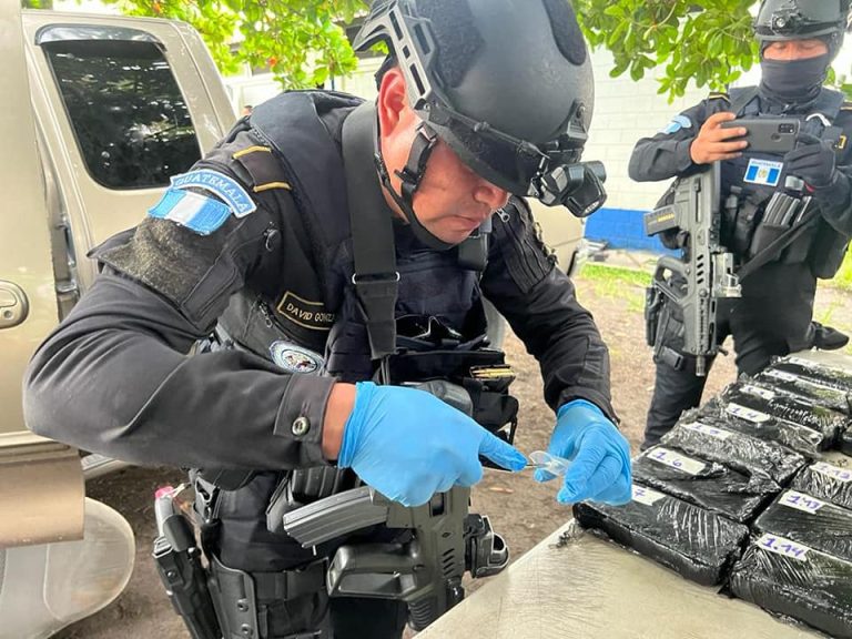 decomisan cargamento de cocaína en Escuintla