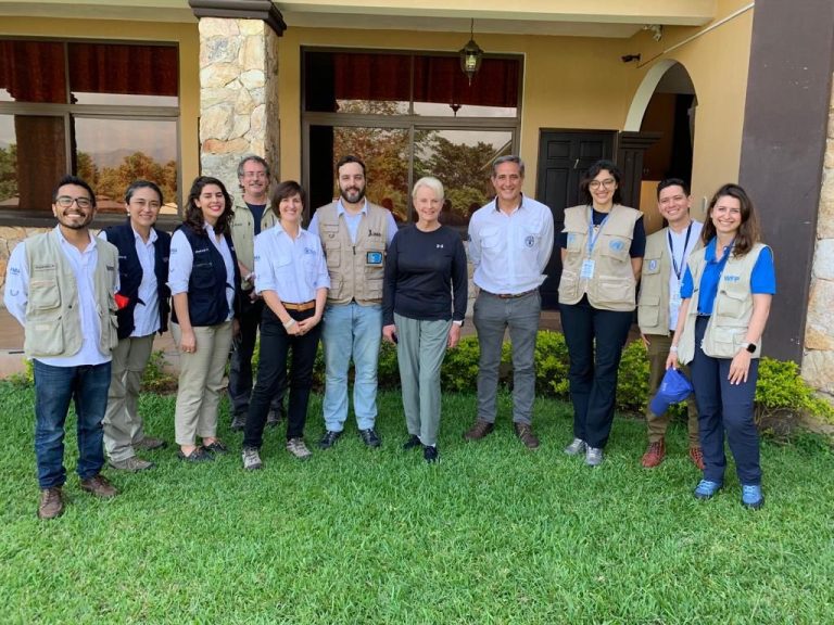 embajadora de Estados Unidos, Cindy McCain, visita Guatemala