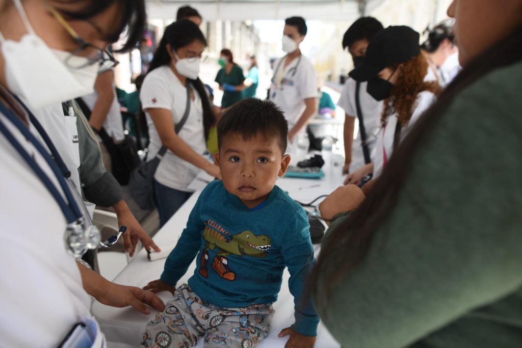 jornada médica frente a la Usac