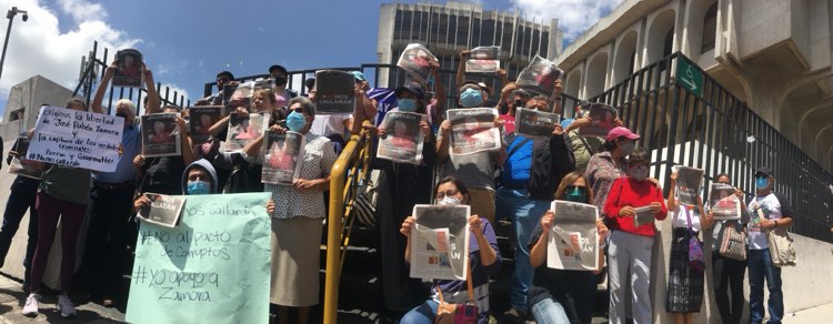 manifestación a favor de José Rubén Zamora