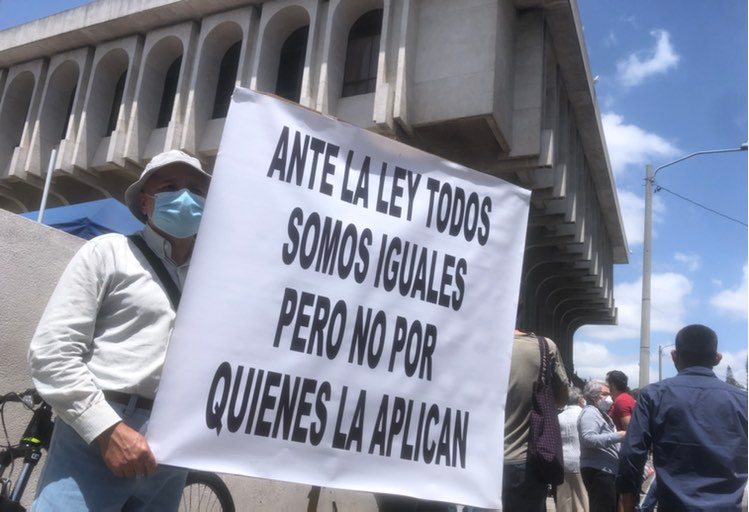 manifestación a favor de José Rubén Zamora