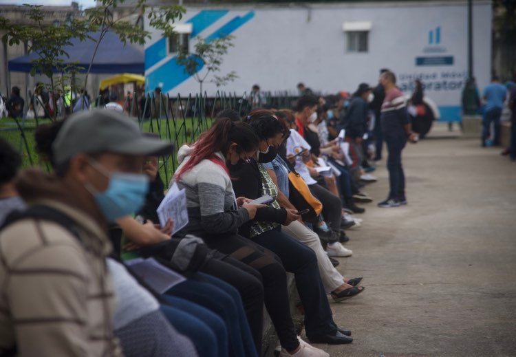 pruebas de Covid-19 en plaza de la Constitución