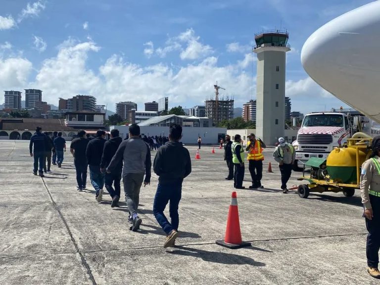 migrantes guatemaltecos retornados