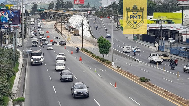 Tránsito vehicular en Villa Nueva