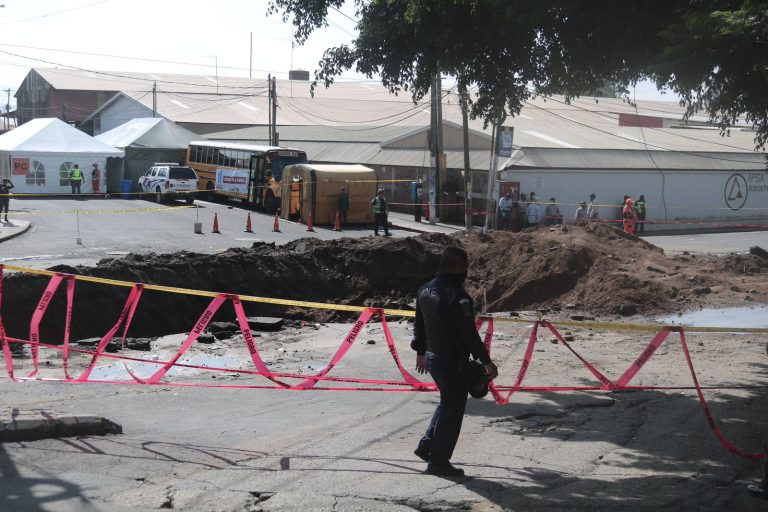 hundimiento en zona 6 de Villa Nueva