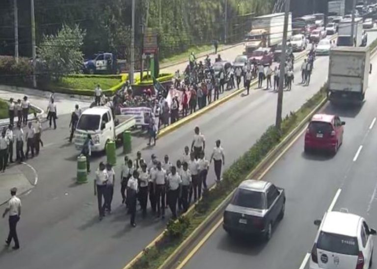 manifestación en zona 18