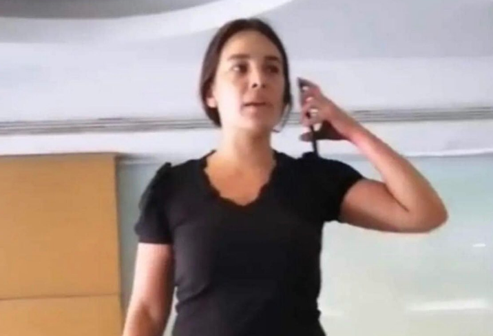 Mujer toma rehenes en un banco en el Líbano; necesitaba dinero para el tratamiento de su hermana