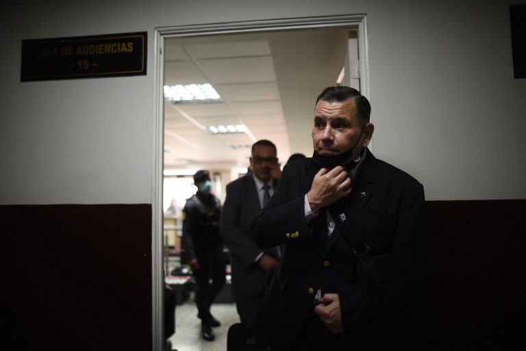 Manuel Baldizón en audiencia del caso Transurbano