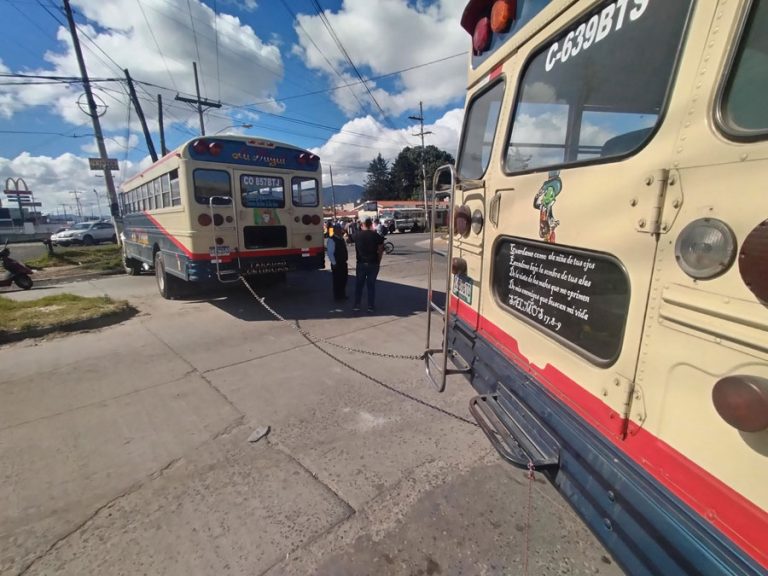 Bloqueos por parte de transportistas en el interior del país