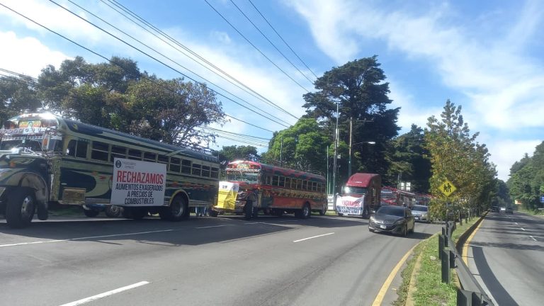 caravana de transportistas