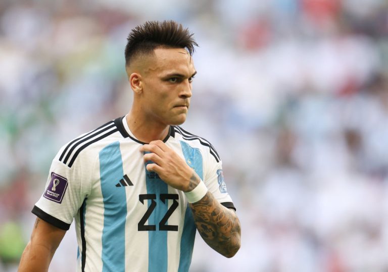 Lautaro Martínez con Argentina