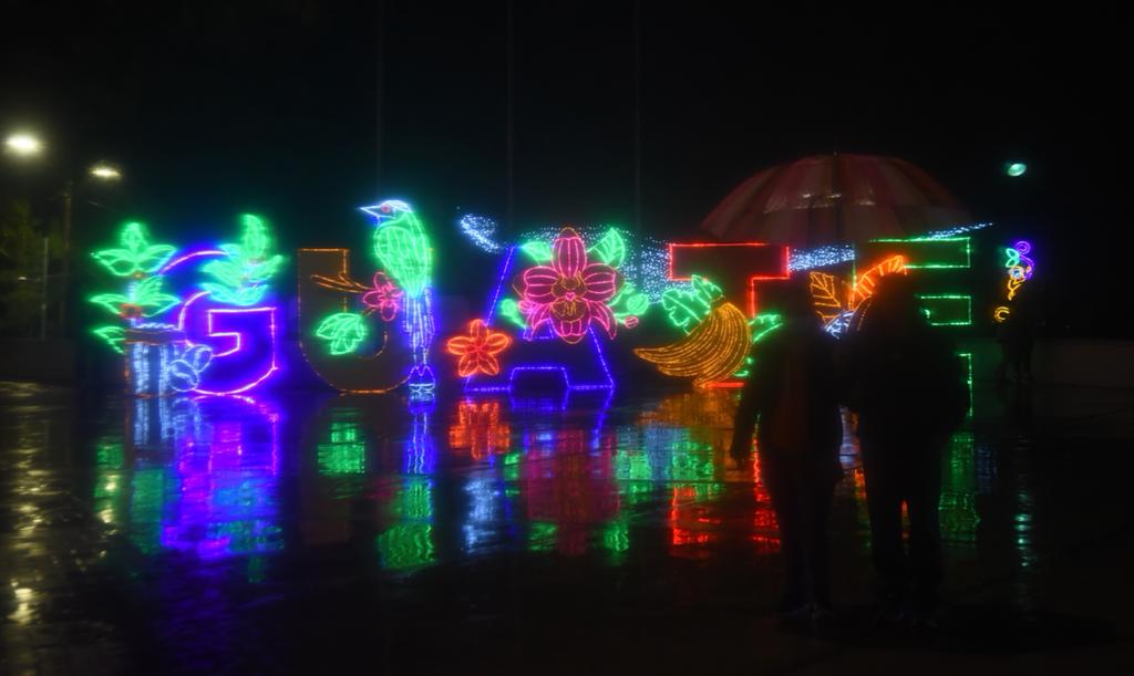 iluminación navideña en la Ciudad de Guatemala