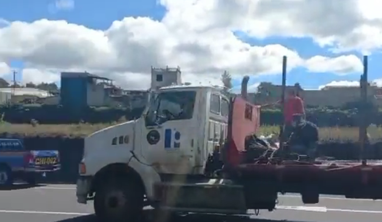 transportistas retiran bloqueos