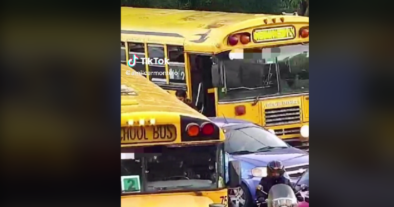 accidente de bus escolar en zona 18