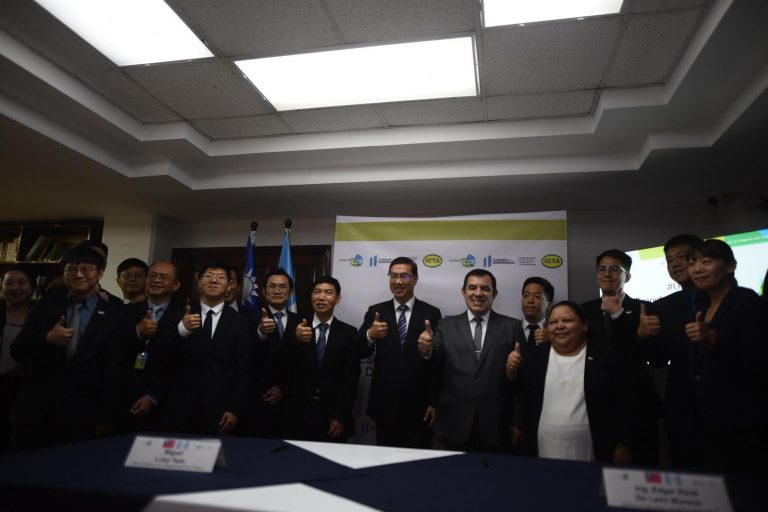 Embajada de China Taiwán y el Maga firman convenio de cooperación para la producción del maíz