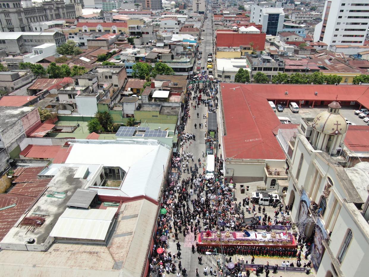 Procesión de Jesús Nazareno del Rescate, de la Rectoría de Santa Teresa