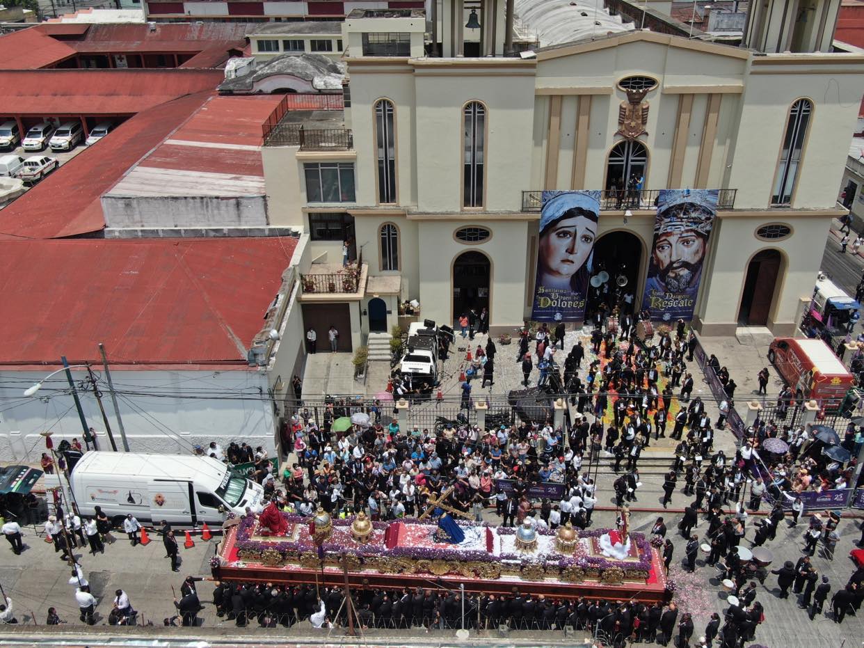 Procesión de Jesús Nazareno del Rescate, de la Rectoría de Santa Teresa