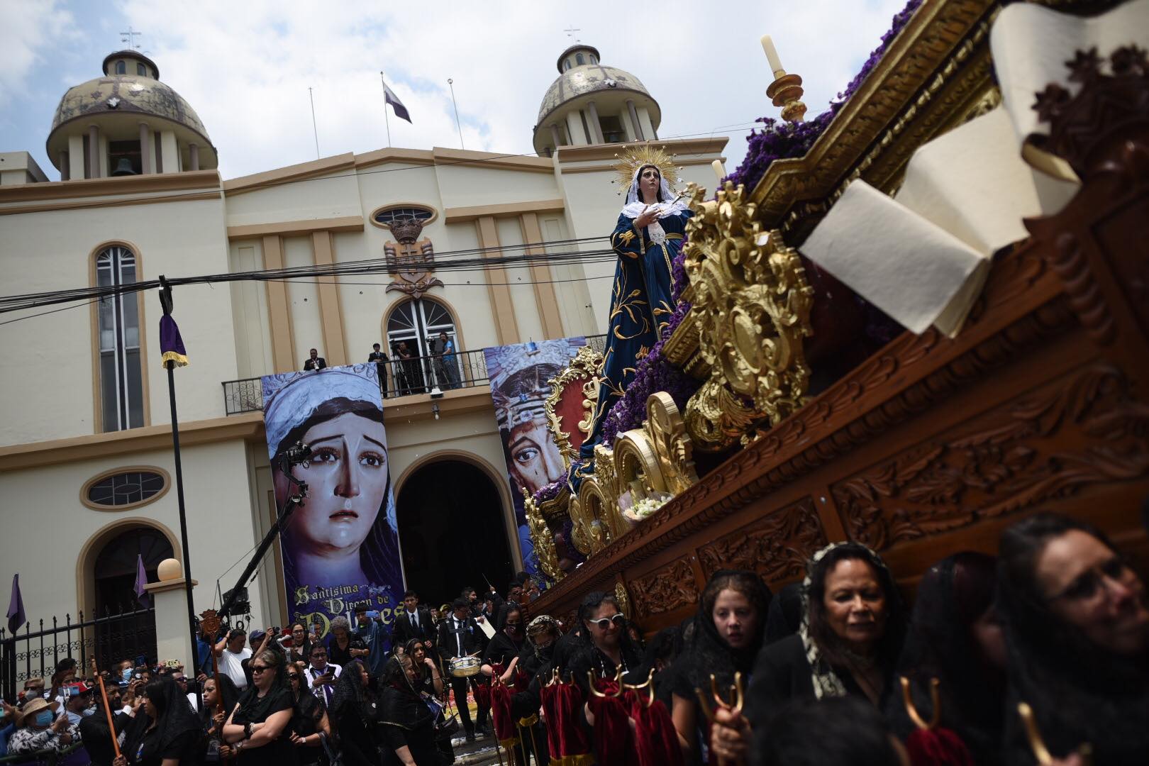 Procesión de Jesús Nazareno del Rescate, de la Rectoría de Santa Teresa