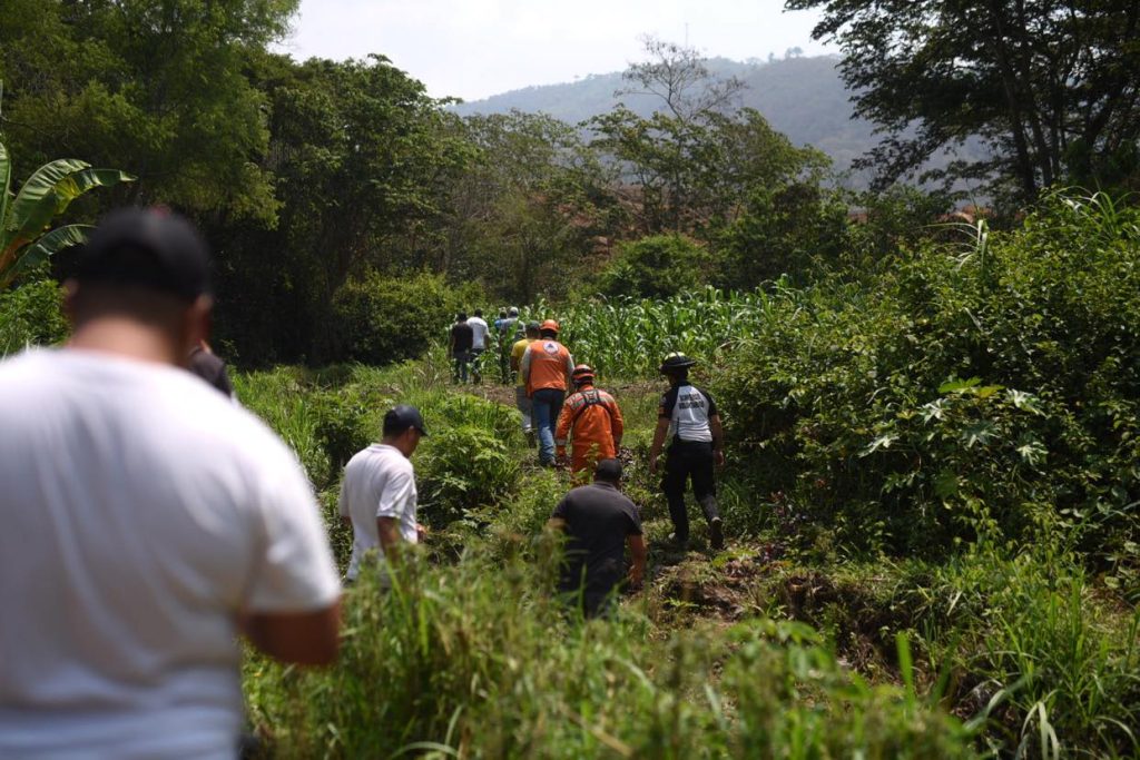 niño muere tras derrumbe en Casillas, Santa Rosa